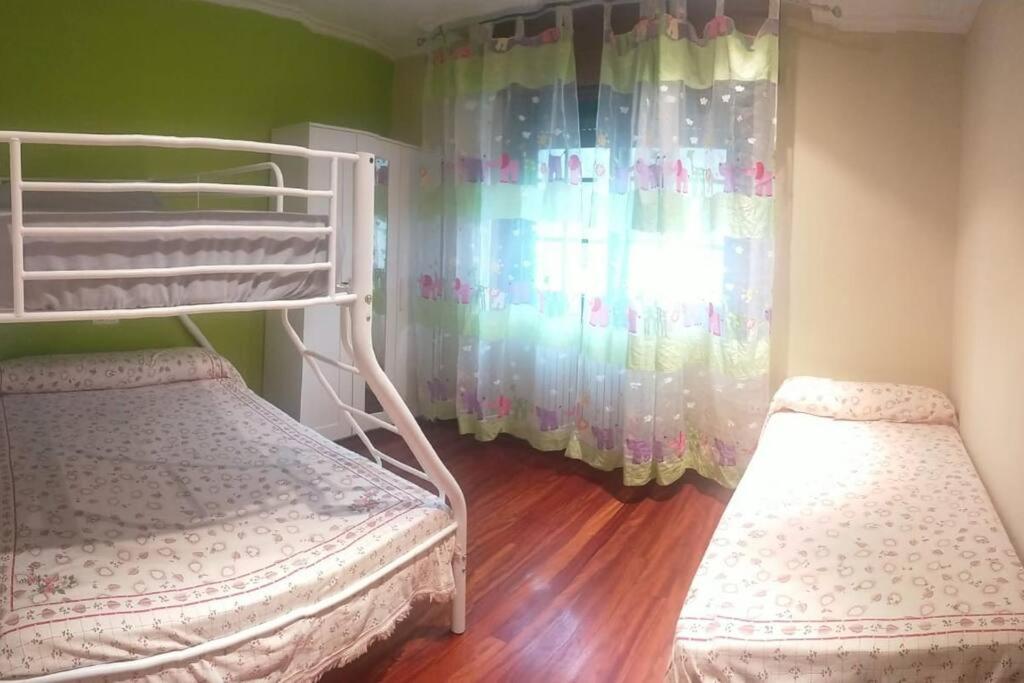 Вилла Amplia Casa Familiar Понтеведра Экстерьер фото