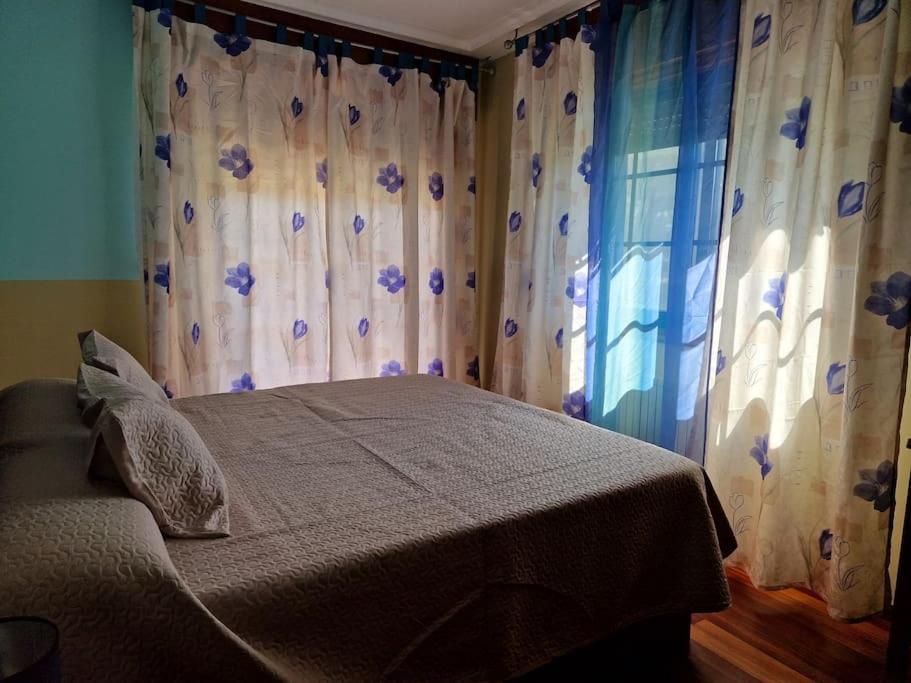Вилла Amplia Casa Familiar Понтеведра Экстерьер фото